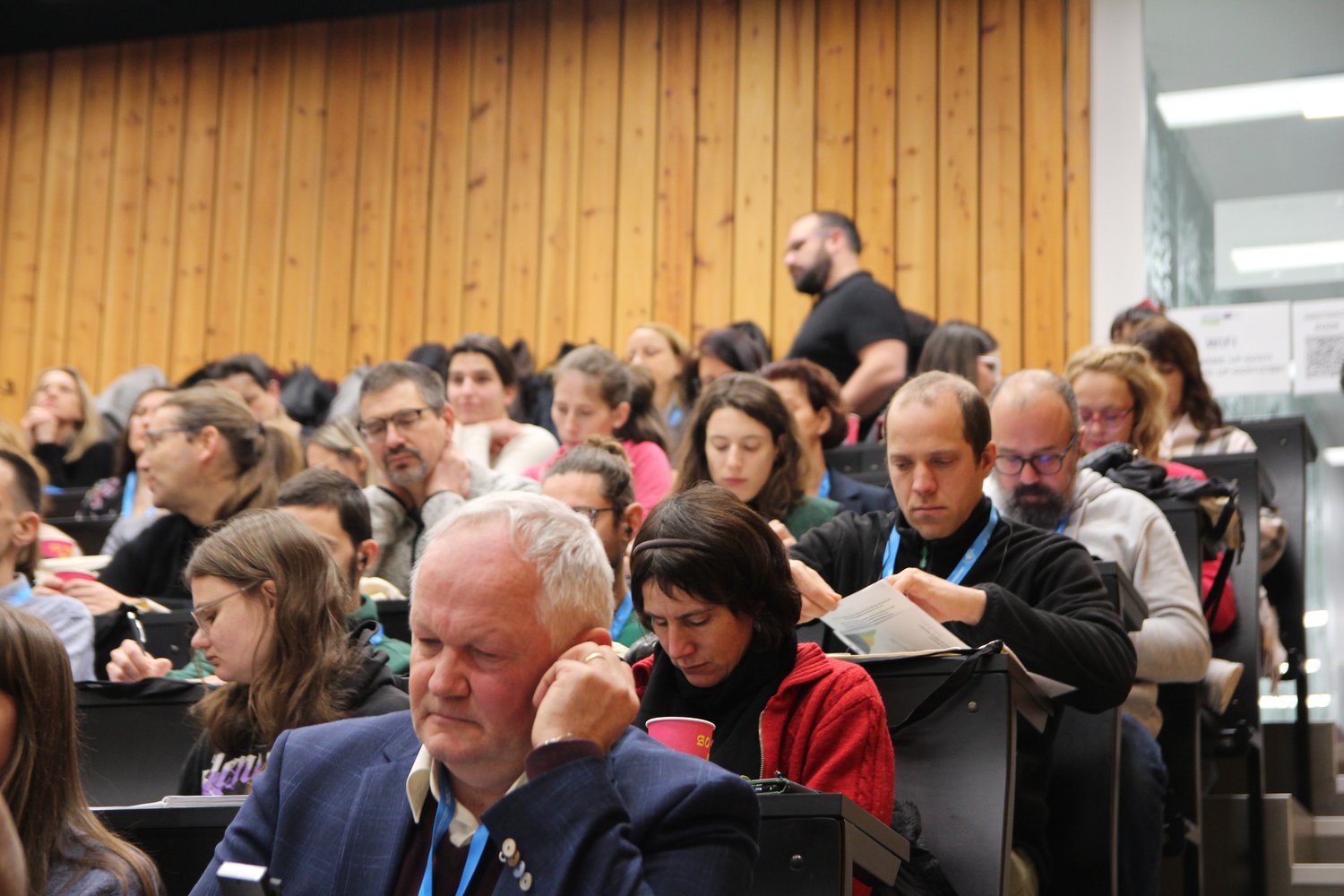 Rendition object (1401)